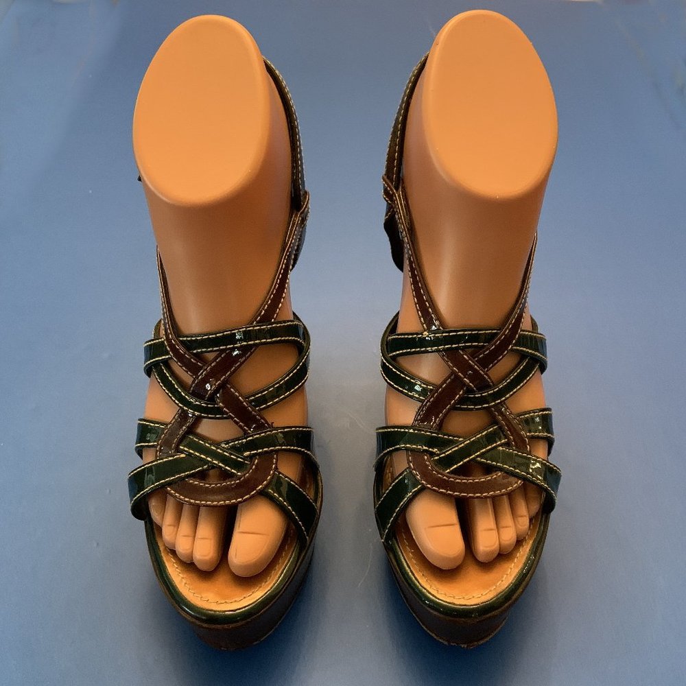 BARBARA BUI Brown Patent Leather Wedge Shoes Size 5 1/2